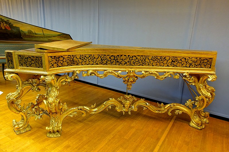 800px-Harpsichord,_Carlo_Grimaldi,_Messina,1697-Germanisches_Nationalmuseum-_Nuremberg,Germany-_DSC03278